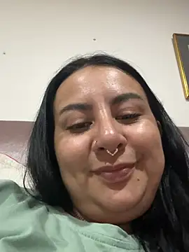 Abril_Luv webcam
