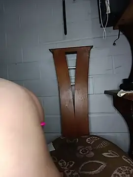 Bigtiti01 webcam
