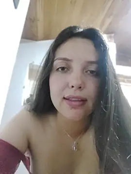 Bella_Karoline