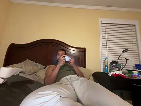 Charmingswoleking webcam