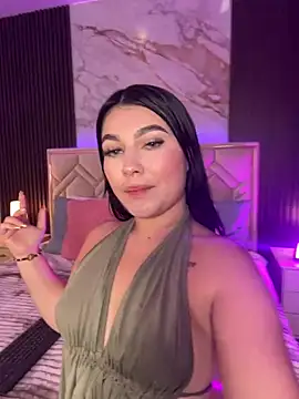 MiaaFarrel live cam on StripChat