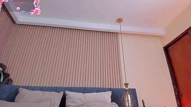 kathecute__ - Kathecute__'s free webcam - UK Sex Cams