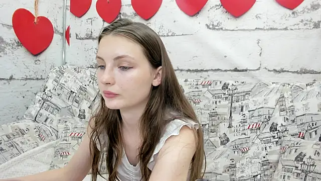 shyly__lisa - Shyly__Lisa's free webcam - UK Sex Cams