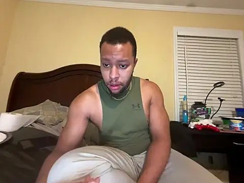 Charmingswoleking webcam