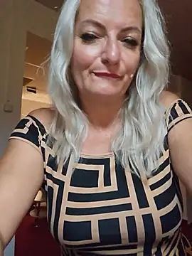 LadyTouch webcam