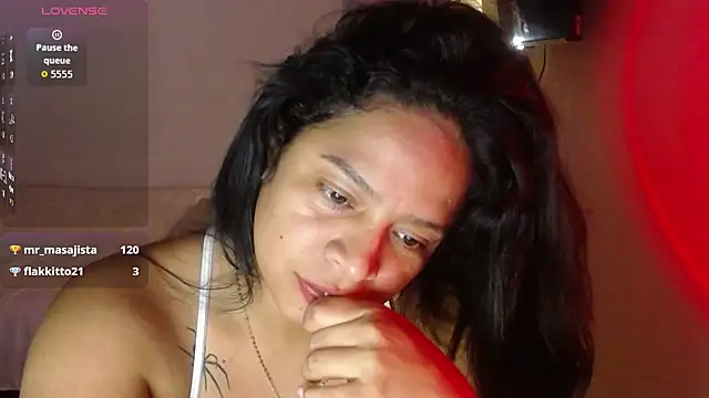 Sara_cute92 webcam