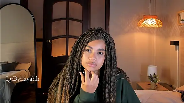 nayah__ webcam