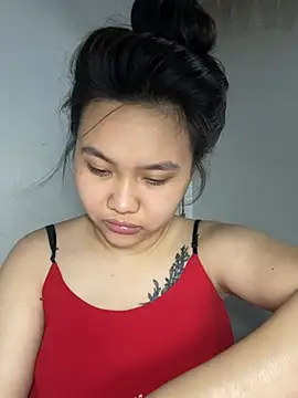 Almira6868 webcam