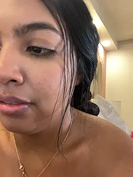 nicole_fisherr webcam
