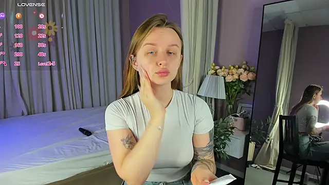 Rina_Panic webcam