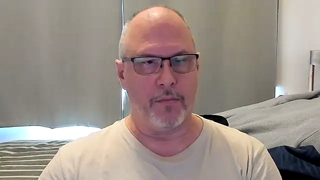 Nudist_Aussie_Daddy webcam
