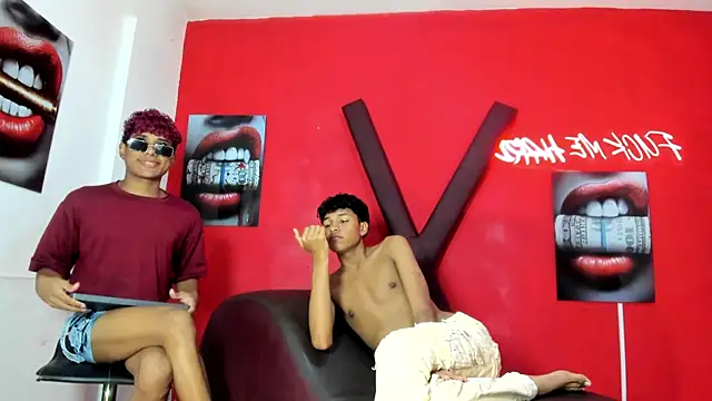 BOUL_GUYS webcam