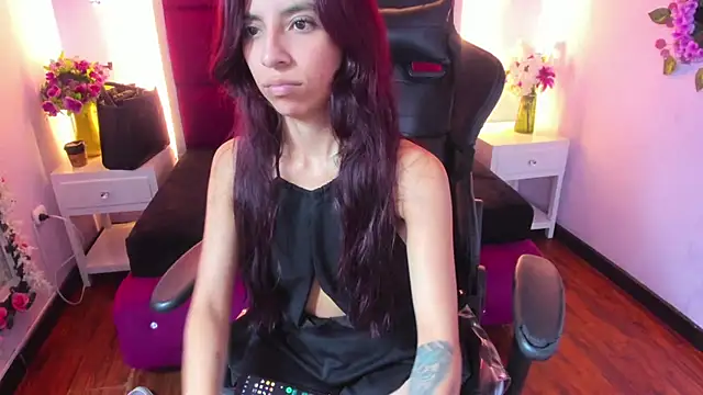 NinaaXXX_ webcam