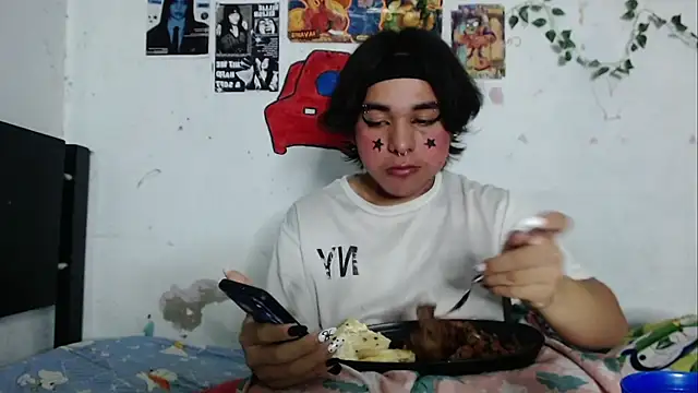 Tiff_-Styles webcam