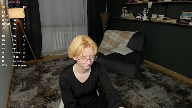 KelleCullison webcam