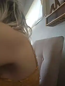 ScarletCallings_420 webcam