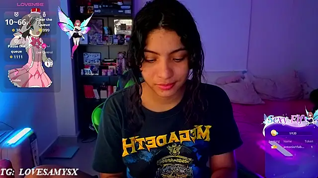 Lovelyamyy webcam