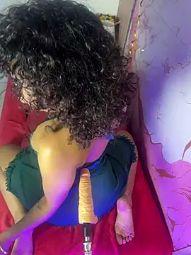 Woo_isDaphne live cam
