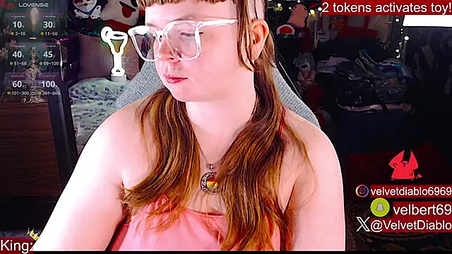 VelvetDiablo webcam
