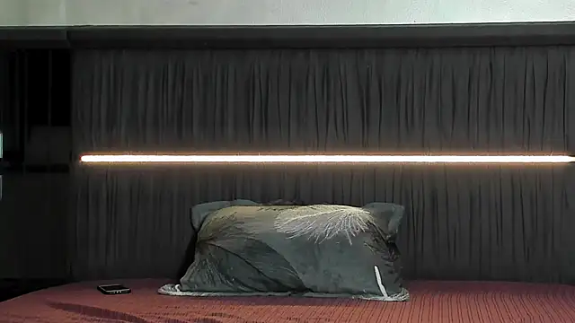 ErikaMoltton webcam