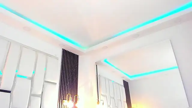 Maia_Clark520 webcam