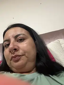 Abril_Luv webcam