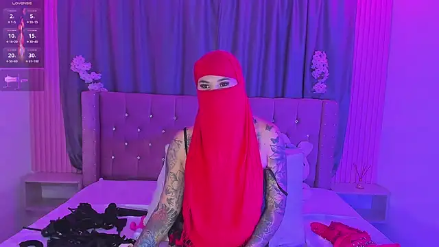 Nayla-Mouna webcam
