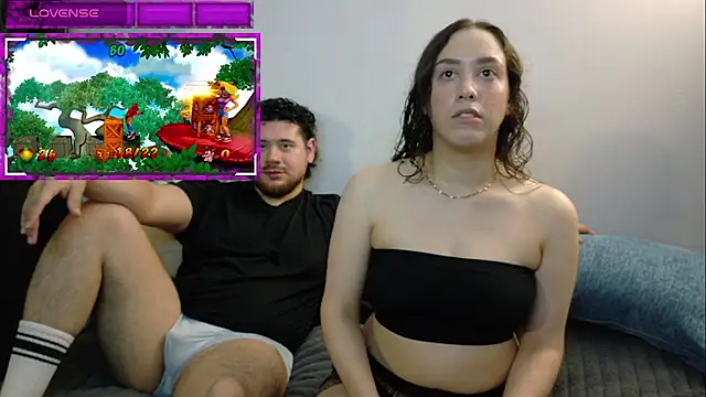 cutiecouple9396 live cam on StripChat