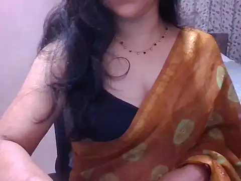Diya_7 live cam on StripChat