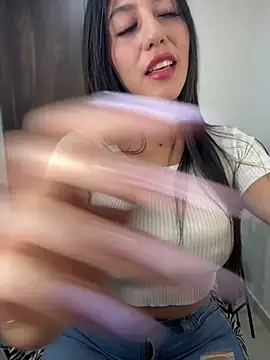 MiaJones21 🔷 live online stream