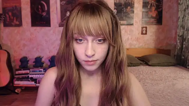 Friendly_Ellie webcam