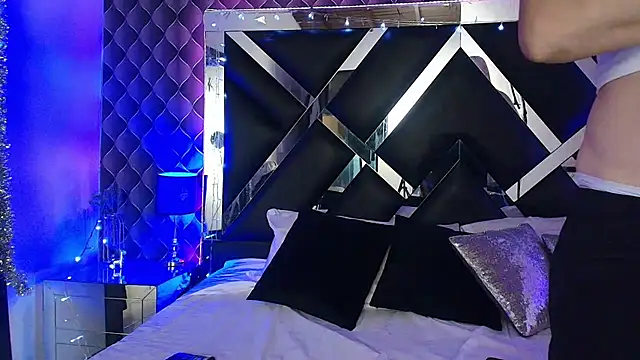 victoriaa_lee_ webcam