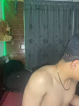 qjwnna (M twink) - 10k
