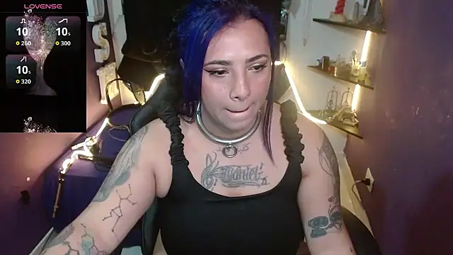 Alexa_Slavehot777 webcam