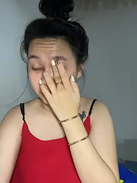 Almira6868 webcam