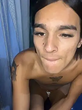 Model: SofiaaLuxx