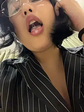 duoduobb2026 live sex cam
