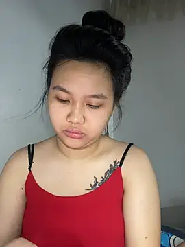 Almira6868 webcam