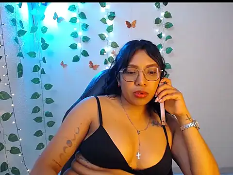 Emily_th webcam