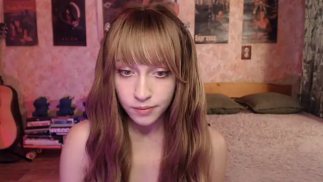 Friendly_Ellie webcam