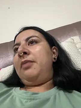 Abril_Luv webcam