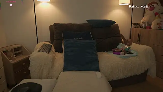samanthaa_
