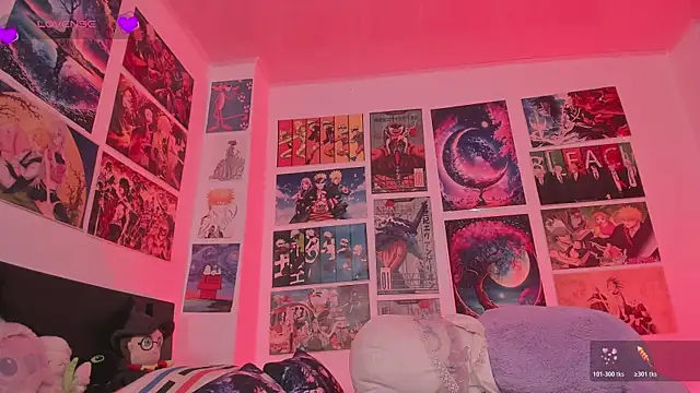 MissCurvyTop webcam