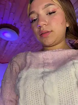 Isabella18_pink live cam