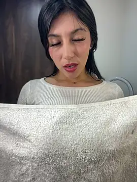 MiaJones21 🔷 live online stream