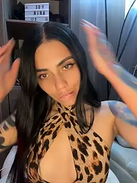 i_am_nina_ live cam on StripChat