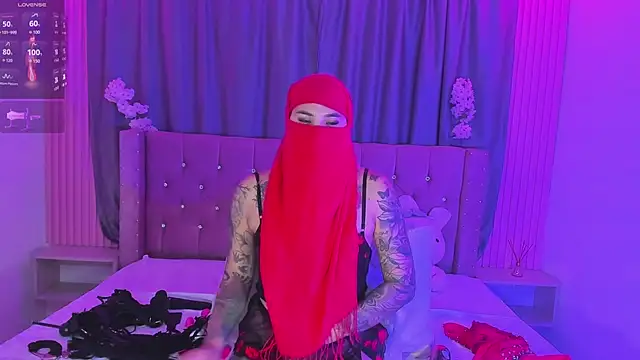 Nayla-Mouna webcam