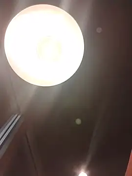 THEBEDroomdoOR webcam