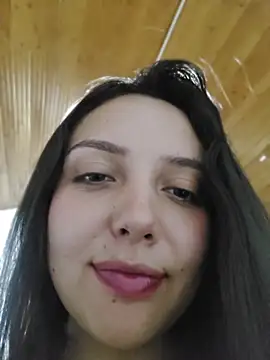 Bella_Karoline