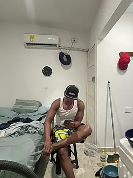 bigdick211292 webcam